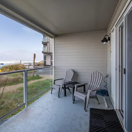 Rockaway Beach Vibes,Waterfront Oceanfront Rockaway Beach House Near Downtown,Wifi, Washer Dryer Exterior photo