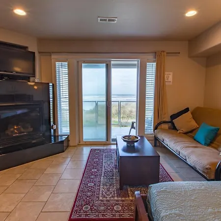 Rockaway Beach Vibes,Waterfront Oceanfront Rockaway Beach House Near Downtown,Wifi, Washer Dryer Exterior photo