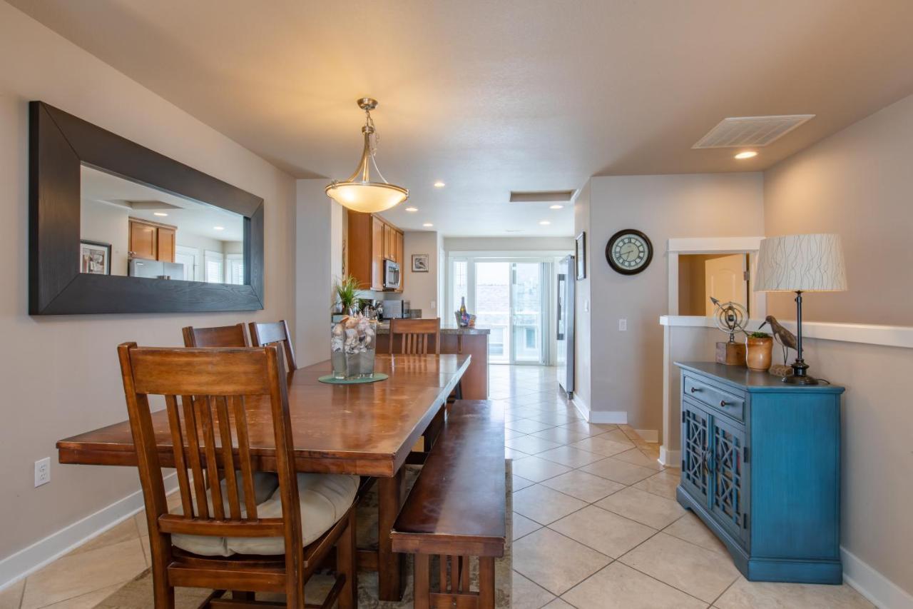 Rockaway Vibes,waterfront Oceanfront Rockaway House Near Downtown,wifi, Washer Dryer Rockaway Beach